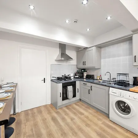 The Hallmark Birmingham City Flat Exterior photo